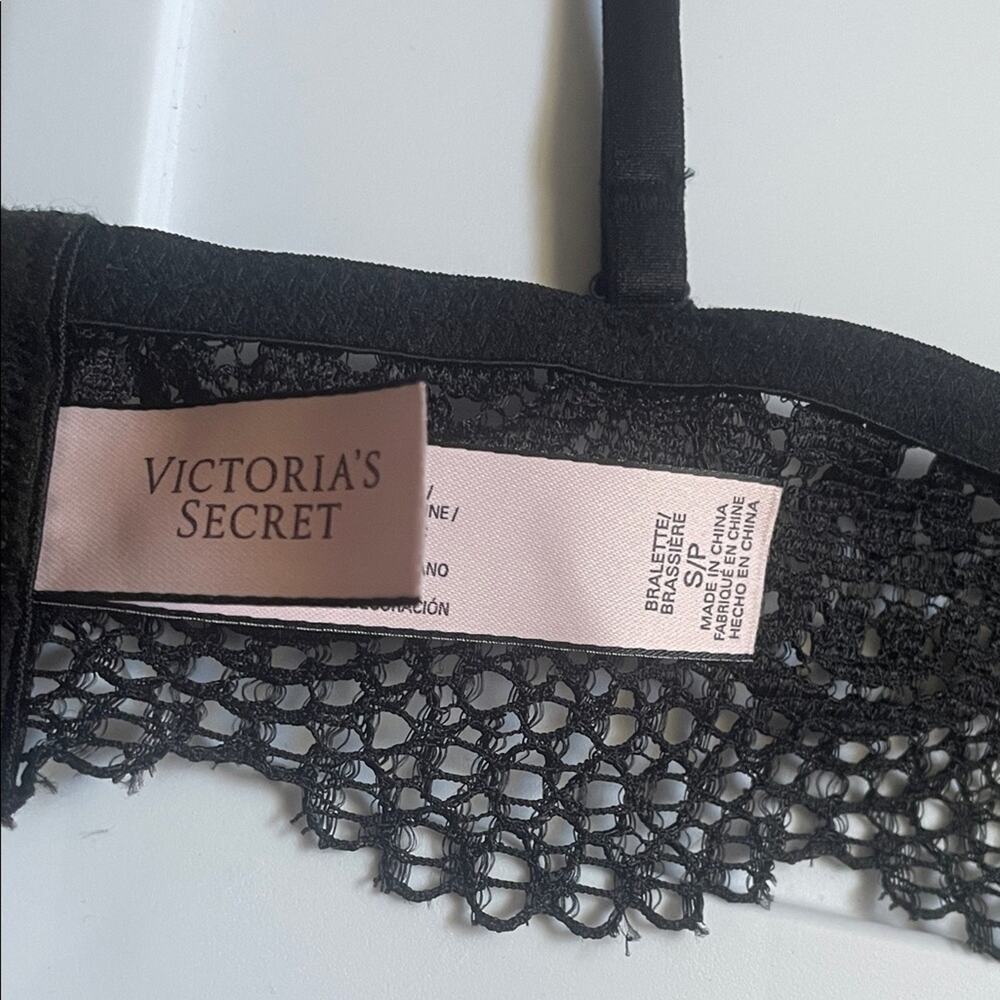 Black Lace Bralette Victoria’s secret small - Picture 3 of 5